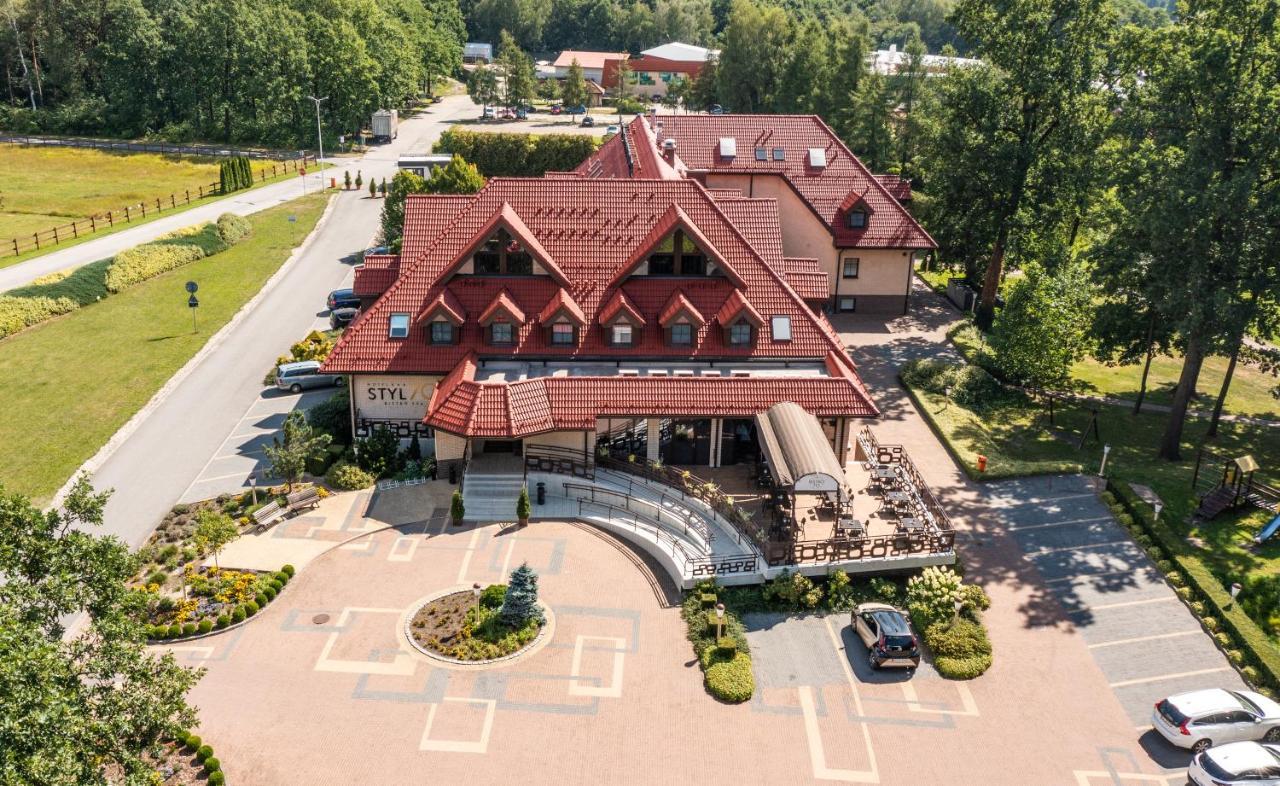 Hotel Styl 70 Pszczyna Eksteriør bilde