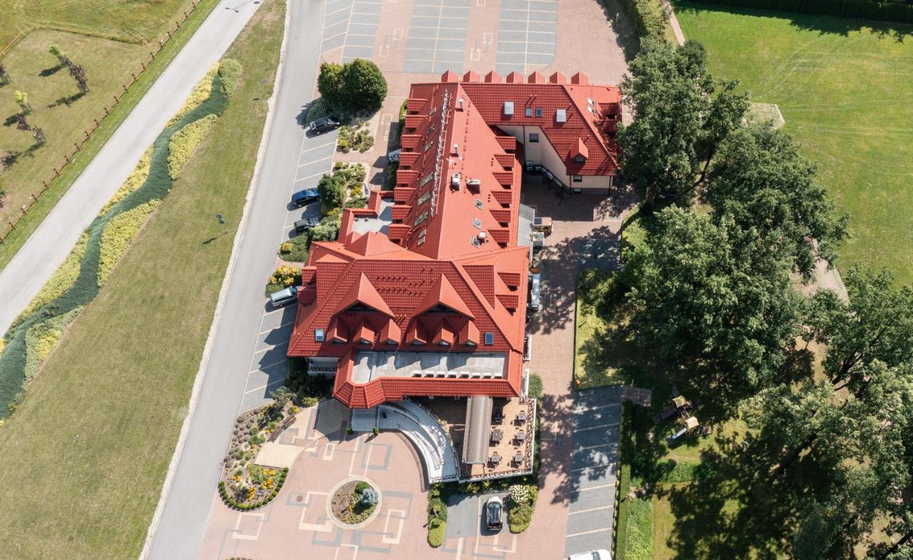 Hotel Styl 70 Pszczyna Eksteriør bilde
