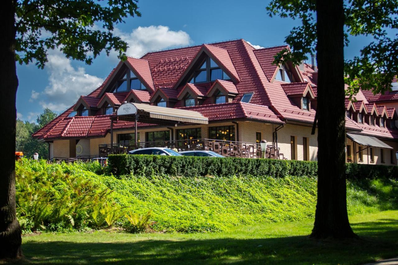 Hotel Styl 70 Pszczyna Eksteriør bilde